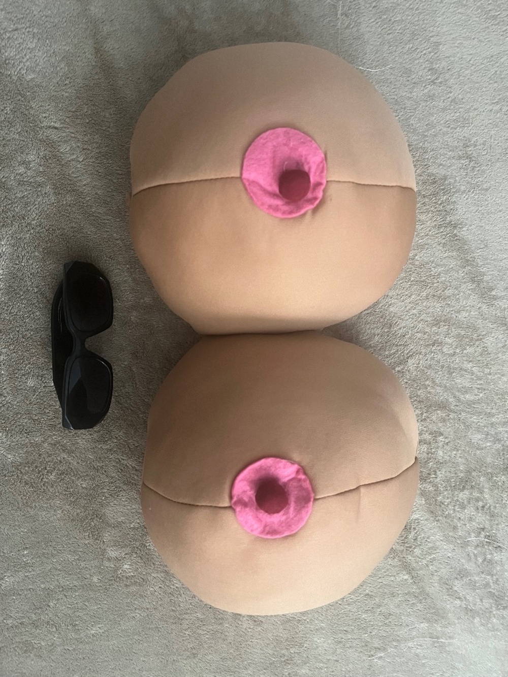 Gag humor costume Halloween big breasts